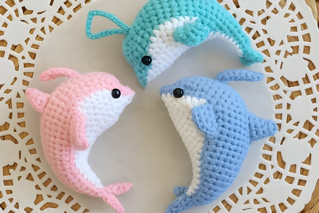 Cute Dolphin Amigurumi (Easy Crochet PDF)