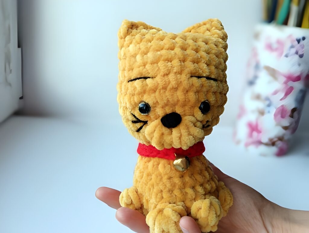 Pocket Kitty Amigurumi (Beginner PDF Pattern)